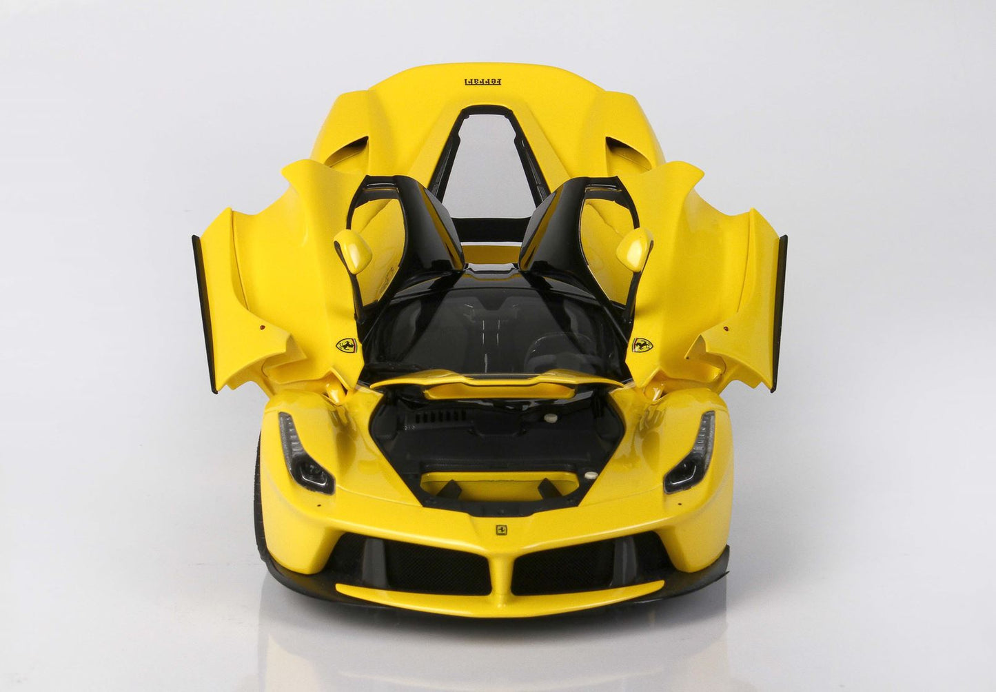 BBR 1/18 Ferrari LaFerrari DIE CAST Yellow Modena With Matt Black Wheels