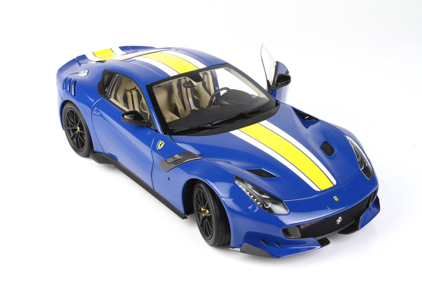 BBR 1/18 Ferrari F12 TDF Azzurro Dino- Fully open Diecast