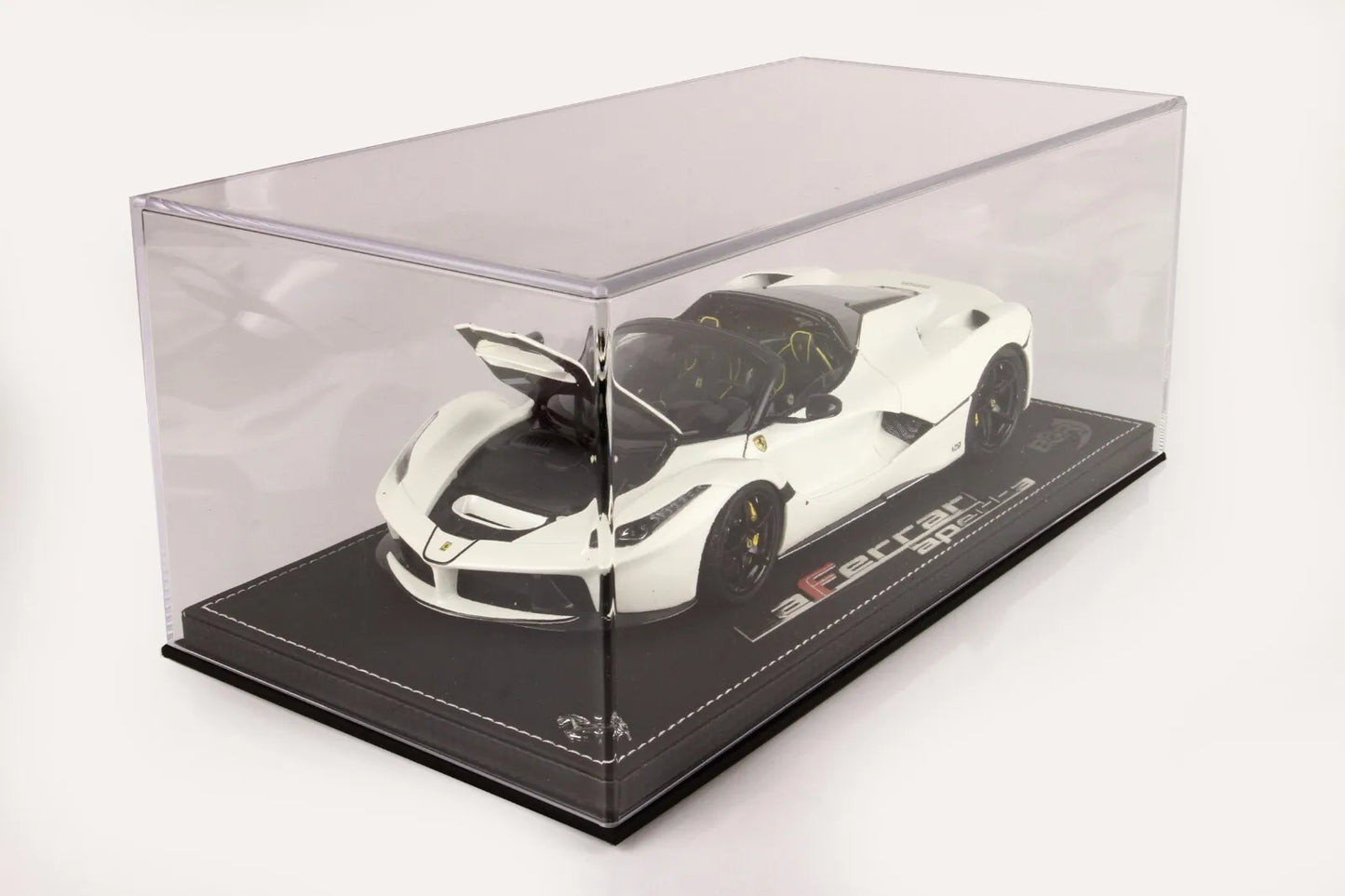 BBR 1/18 Ferrari LaFerrari APERTA Avus White- limited 48pcs -fully open diecast