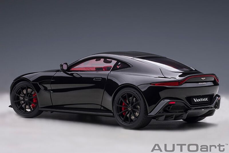 1/18 AUTOart 2019 Aston Martin Vantage Jet Black