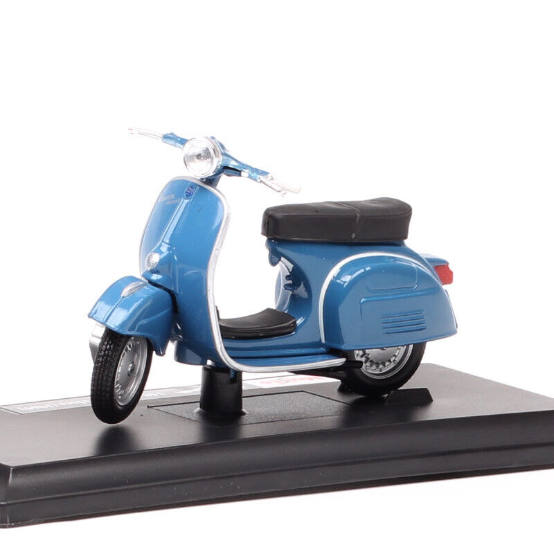 1/18 Maisto Vespa 150 Sprint Veloce Scooter Motorcycle Model Diecast 1969