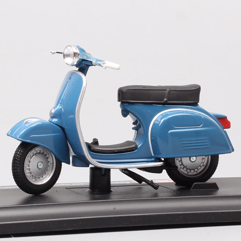 1/18 Maisto Vespa 150 Sprint Veloce Scooter Motorcycle Model Diecast 1969