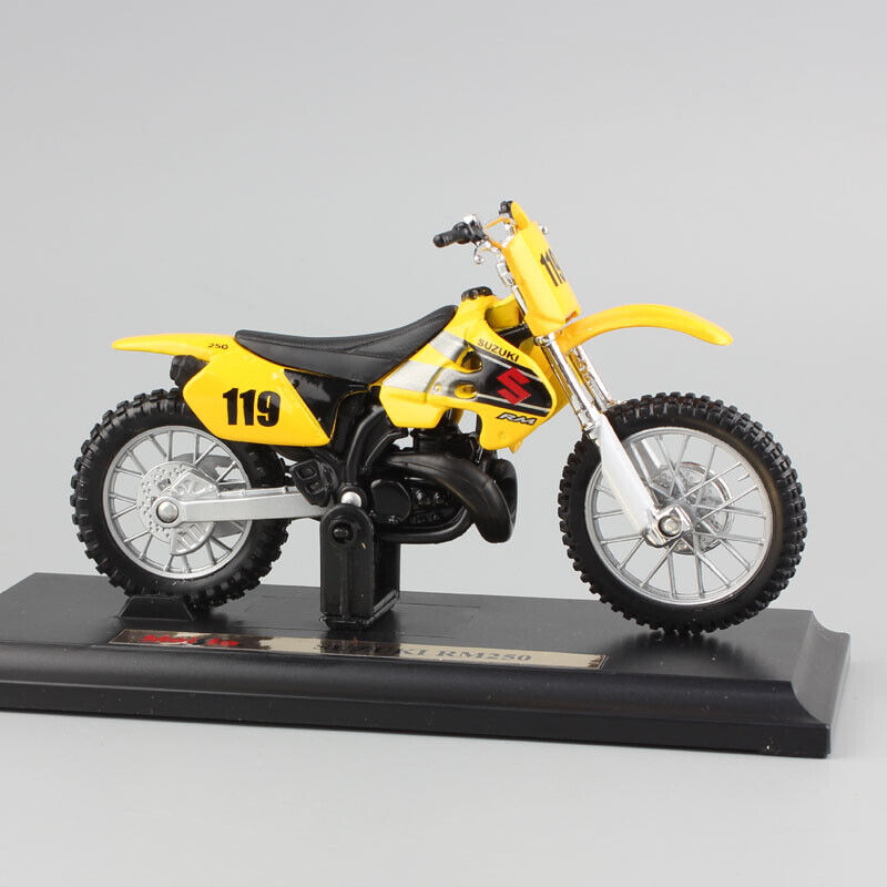 1/18 Maisto No.119 SUZUKI RM250 dirt bike Motocross diecast motorcycle model Toy