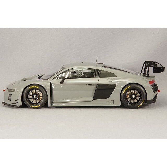 Autoart 1/18 Composite Audi R8 LMS 2018 Gray