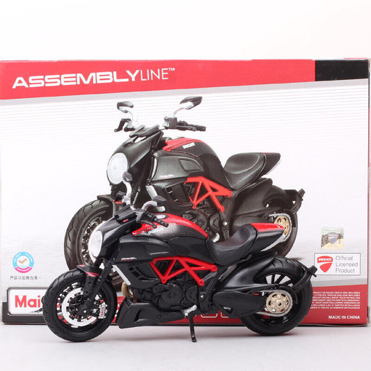 kit set 1:12 scales Maisto Assemble ducati Diavel bike model Toy motorcycle 2011
