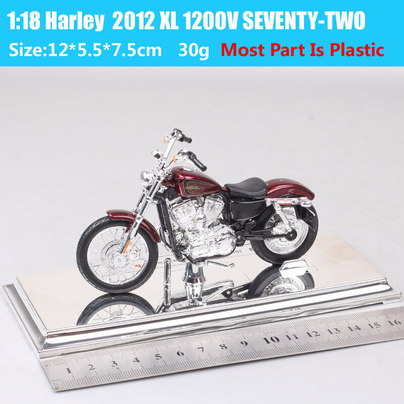 1/18 Maisto 2012 Harley-Davidson XL1200V Seventy-Two Model Motorcycle Red