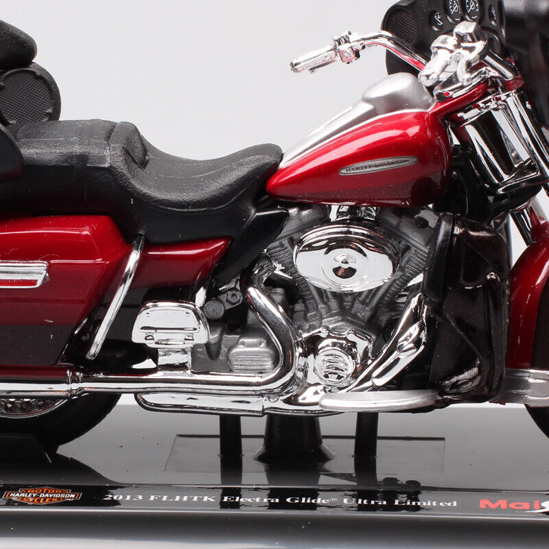 1/18 Maisto 2013 Harley FLHTK Electra Glide Ultra Touring motorcycle Diecasts Toy