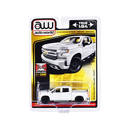2019 Chevrolet Silverado LTZ Z71 White Limited Edition to 2496 Pieces Worldwide 1/64 Diecast Model Car by AutoWorld CP7919