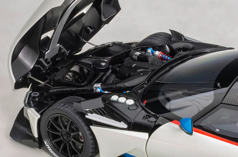 1/18 AUTOart Aston Martin Vulcan Stratus White with Blue Stripes
