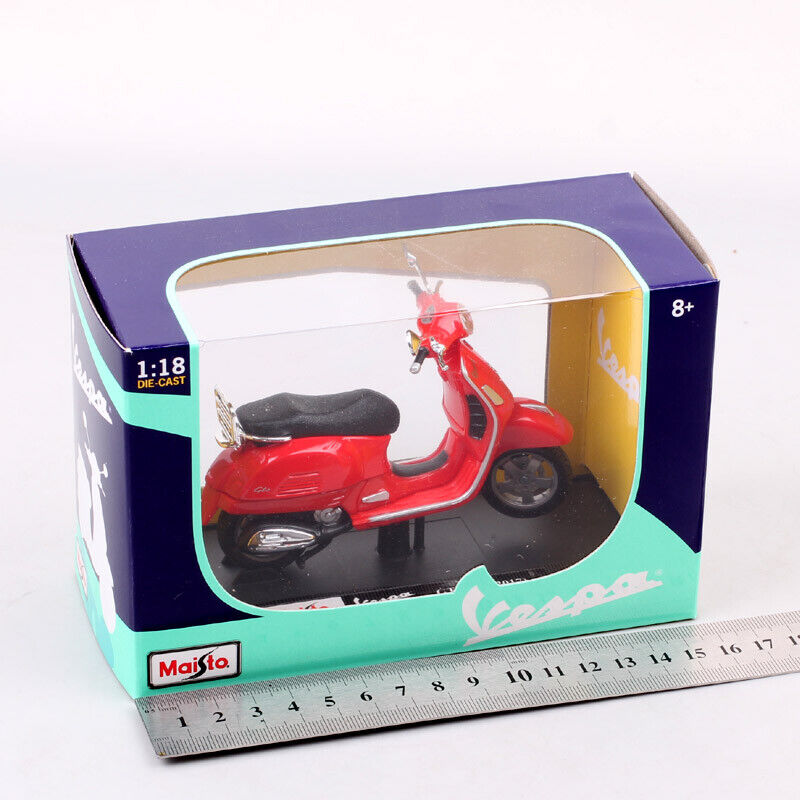 Maisto 1/18 Scale Vespa GTS 300 2017 Scooter motorcycle diecast model Red