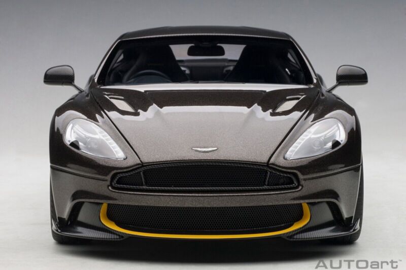 1/18 Autoart Aston Martin 2017 Vanquish S Kopi Bronze RHD 70273