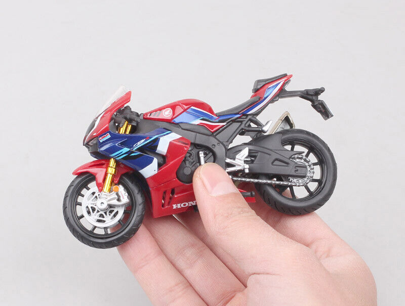 1/18 Scale Maisto Honda 1000RR-R Fireblade SP Diecast model motorcycle bike 2020