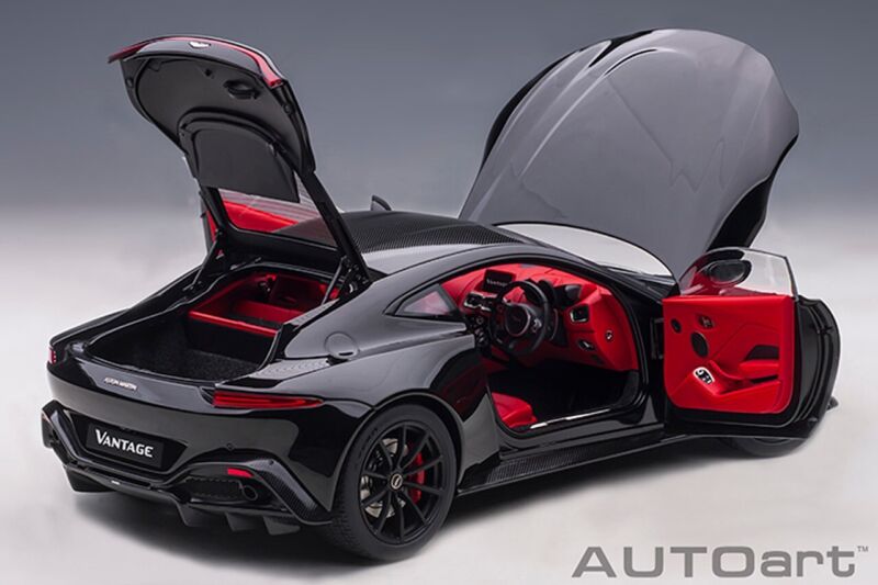 1/18 AUTOart 2019 Aston Martin Vantage Jet Black