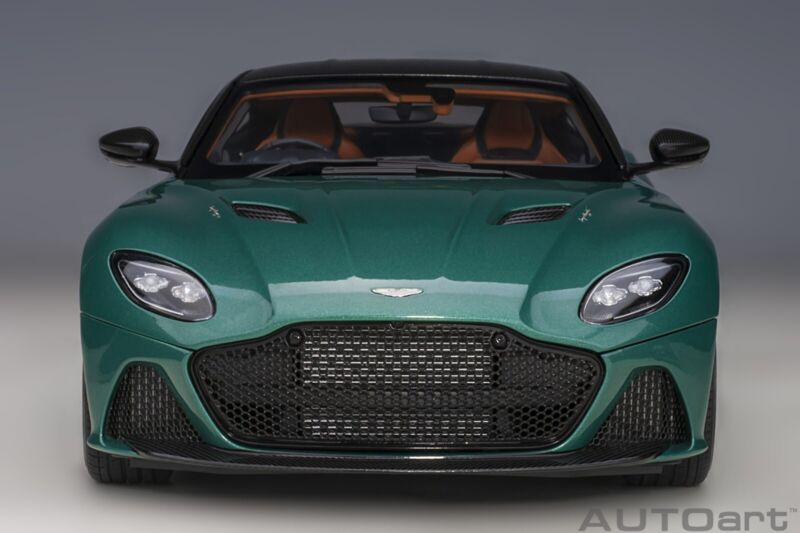1/18 Autoart Aston Martin DBS Superleggera Aston Martin Racing Green