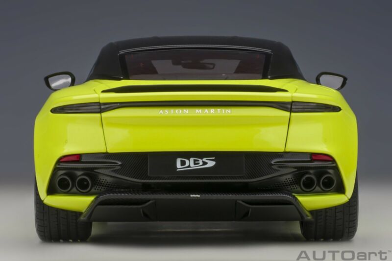 1/18 Autoart Aston Martin DBS Superleggera Lime Essence