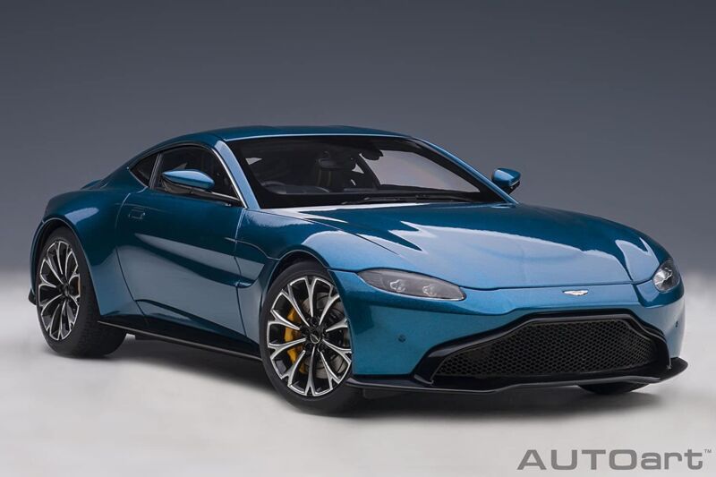 1/18 AUTOart Aston Martin Vantage 2019 Metallic Blue 70278