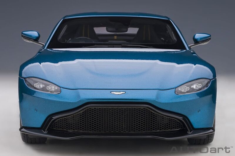 1/18 AUTOart Aston Martin Vantage 2019 Metallic Blue 70278