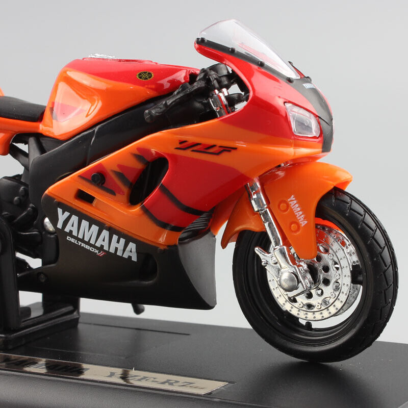 1/18 Maisto Yamaha YZF-R7 OW-02 Motorcycle Sport Bike Diecast