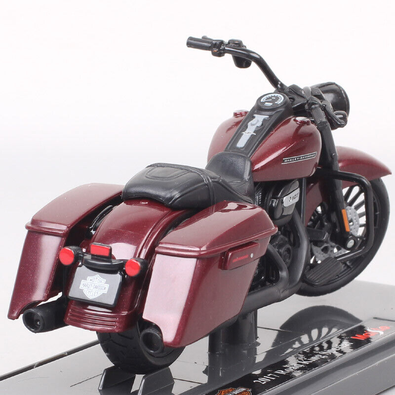 1/18 Maisto 2017 HD Harley Road King Special motorcycle Model