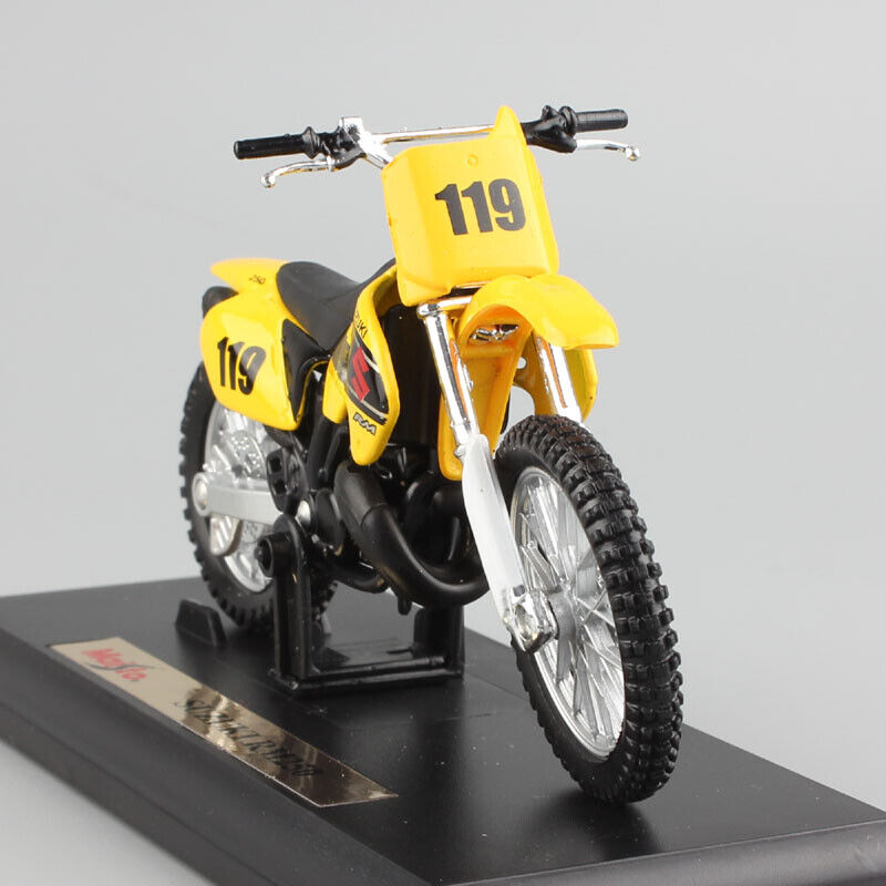 1/18 Maisto No.119 SUZUKI RM250 dirt bike Motocross diecast motorcycle model Toy