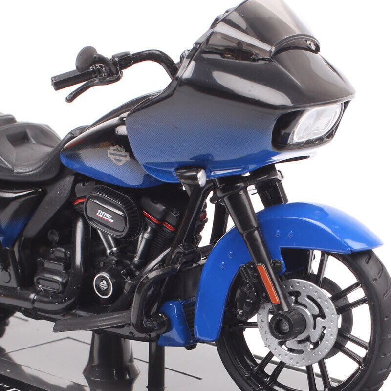 1/18 Maisto 2018 Harley CVO Road Glide Touring Motorcycle Diecast Bike