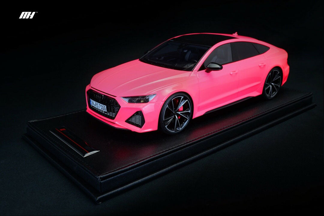 1/18 MotorHelix Audi RS7 from 2020 in Fluorescent Pink- Leather Base 99 pieces