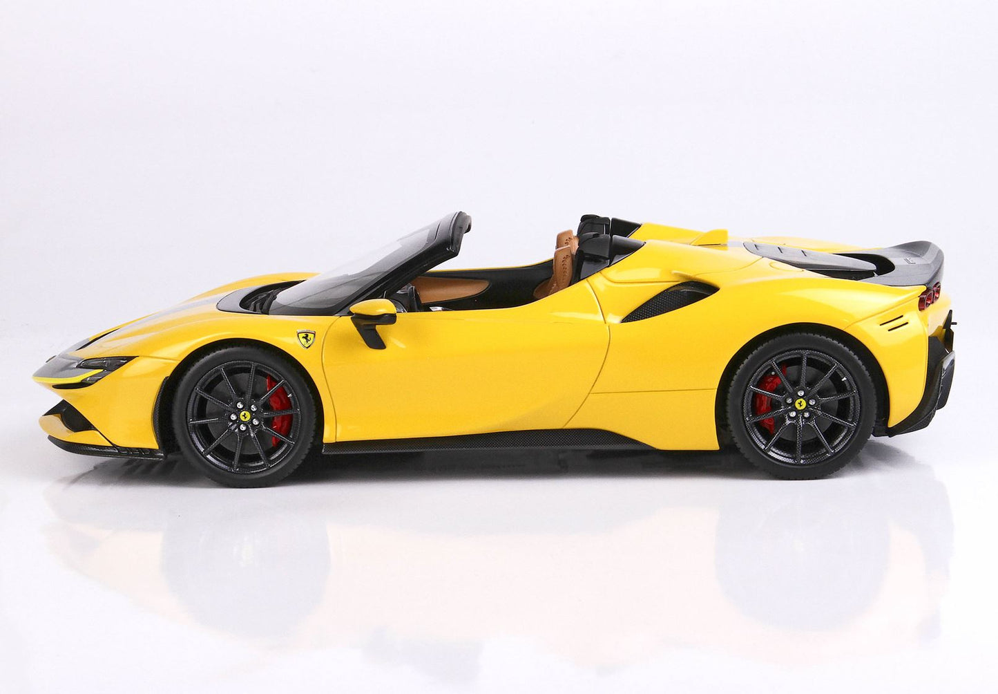 BBR 1/18 Ferrari SF90 Spider PACK FIORANO Giallo Modena with Display Case Limited 24 Pieces