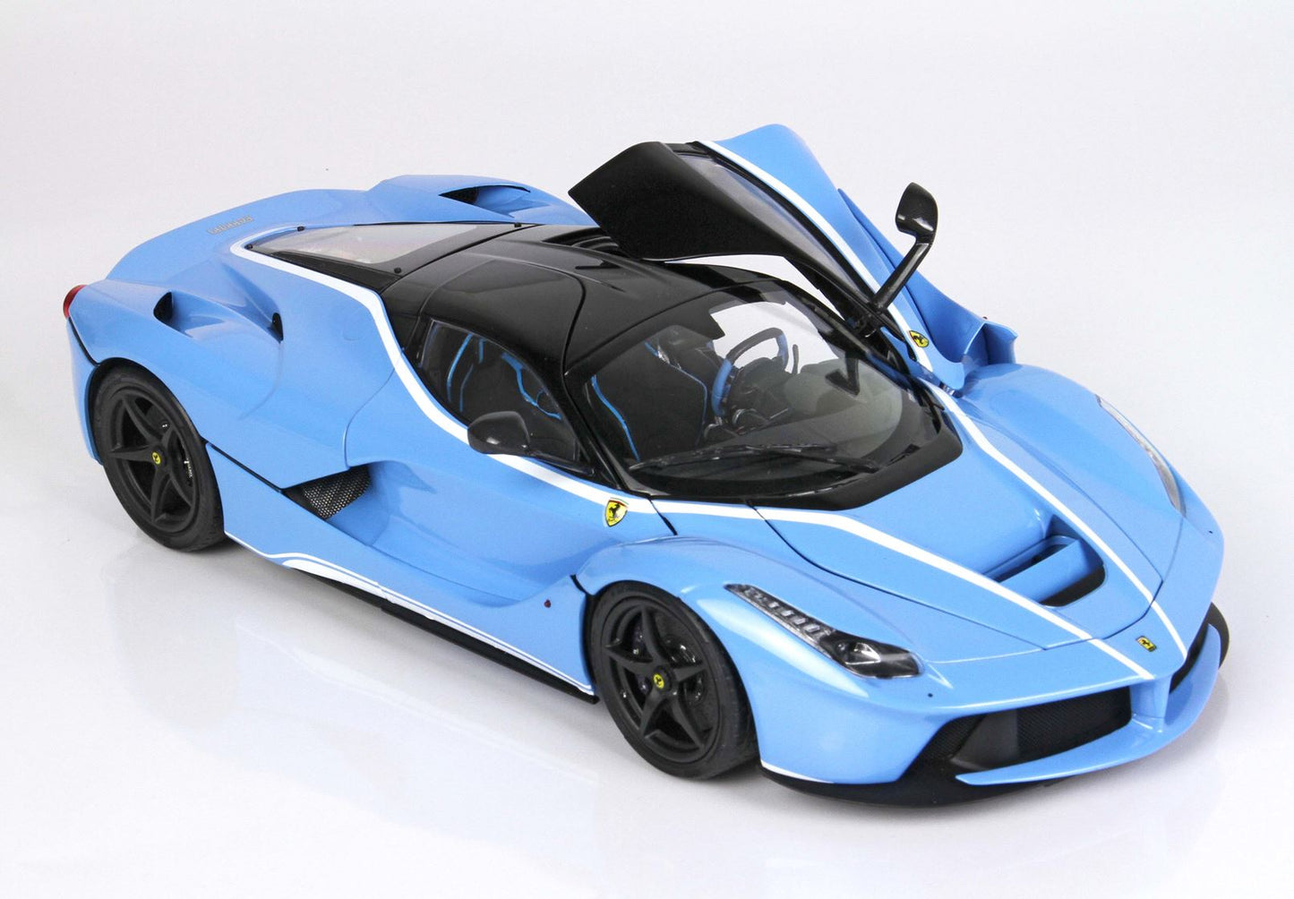 BBR 1/18 Ferrari LaFerrari Tailor made DIE CAST Baby Blue with Display Case