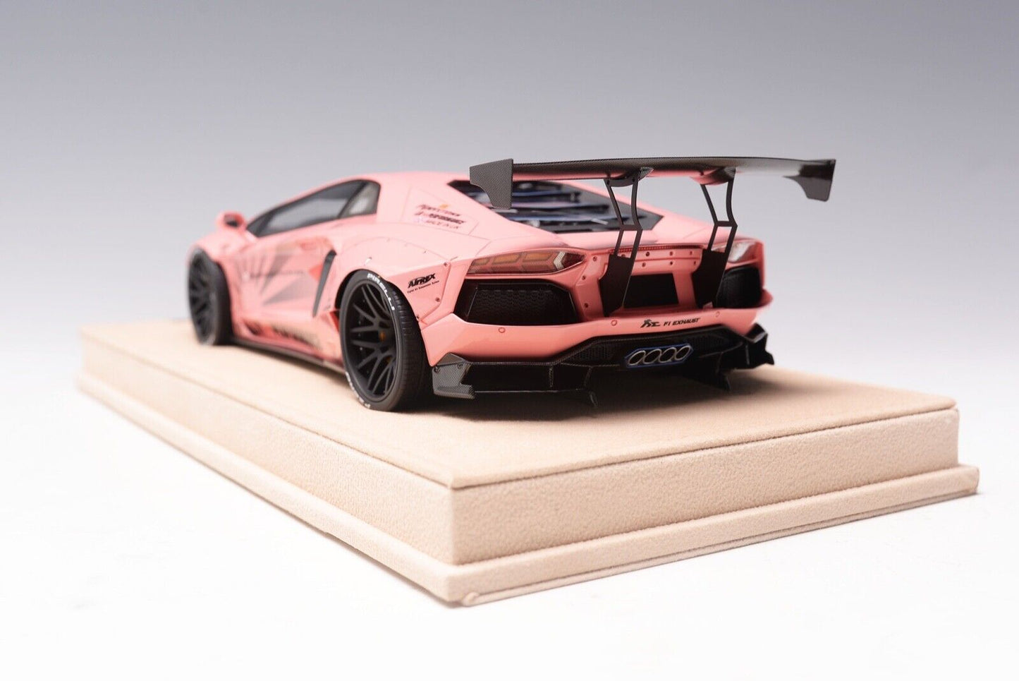 Timothy & Pierre 1/18 Lamborghini Aventador Liberty Walk LB Performance (Pink) Resin Car Model limited 50 Pieces