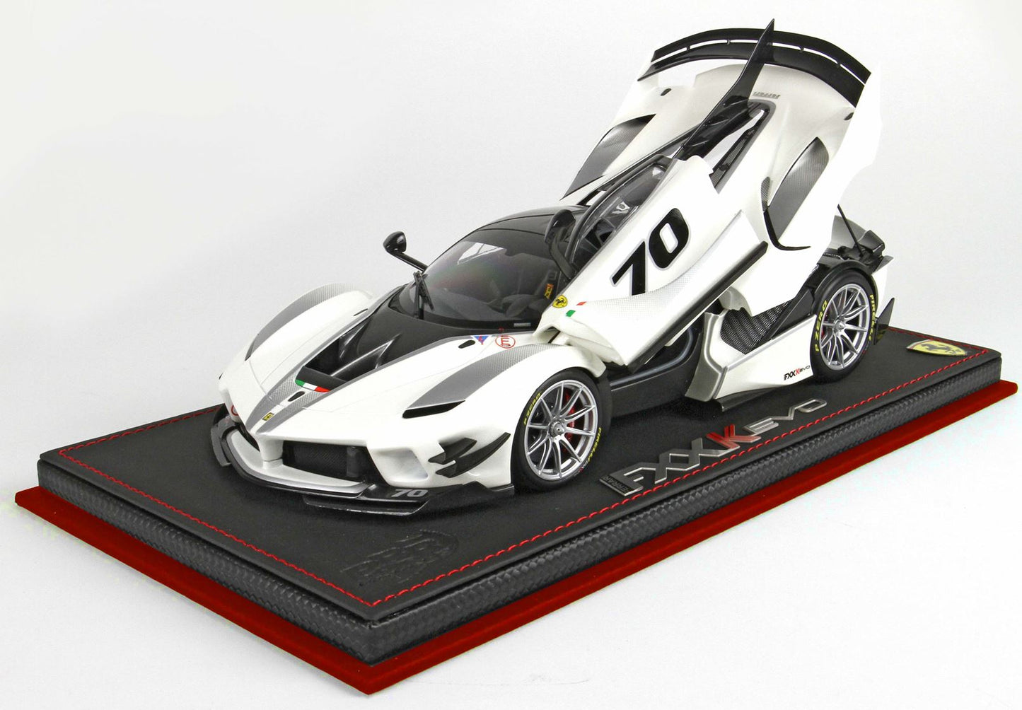 BBR 1/18 - Ferrari FXXK Evo Presentazione #70- DIE CAST-Bianco Italia Metal