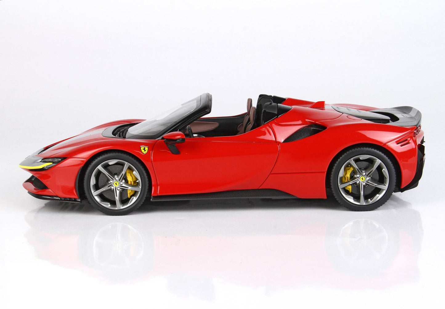 BBR 1/18 Ferrari SF90 Spider PACK FIORANO Red Corsa 322 -40pcs limited