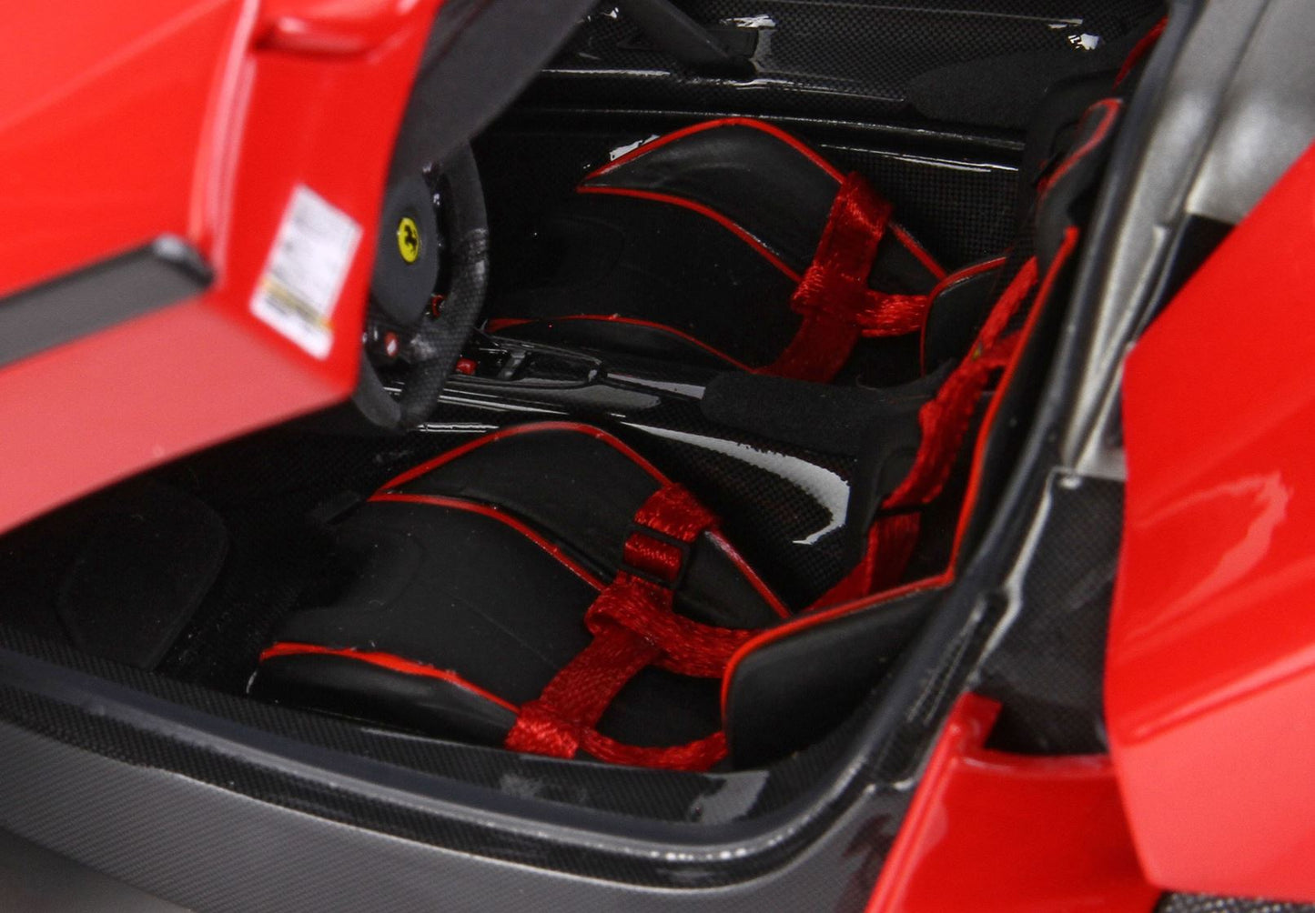 BBR 1/18 Ferrari LaFerrari DIE CAST Red Corsa 322 - grey roof- 70pcs limited