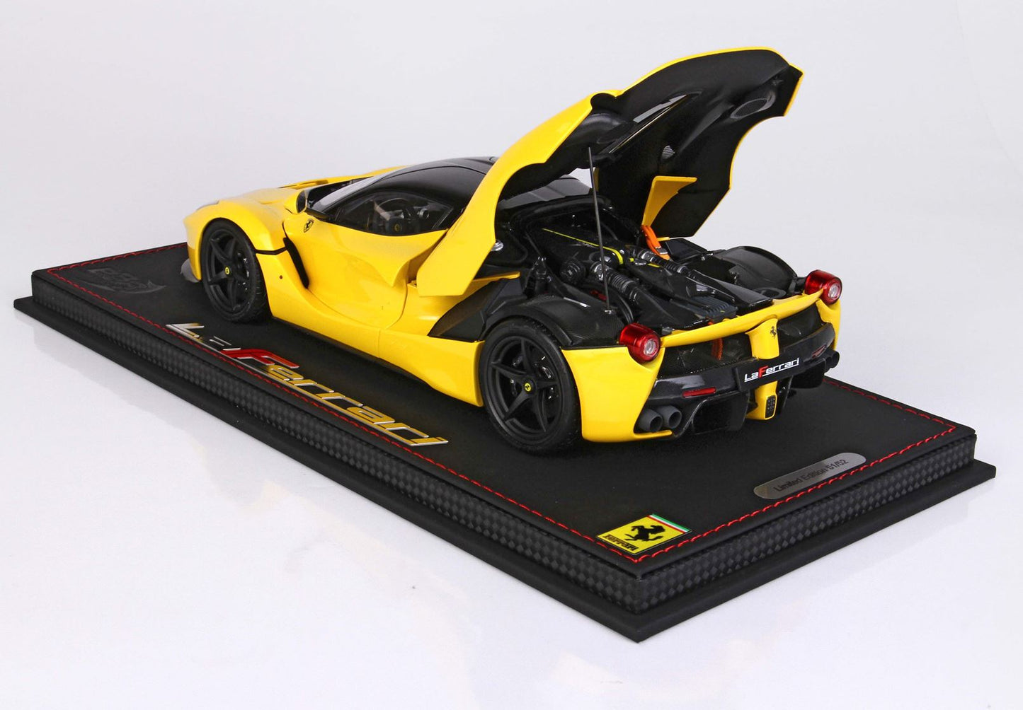 BBR 1/18 Ferrari LaFerrari DIE CAST Yellow Modena With Matt Black Wheels