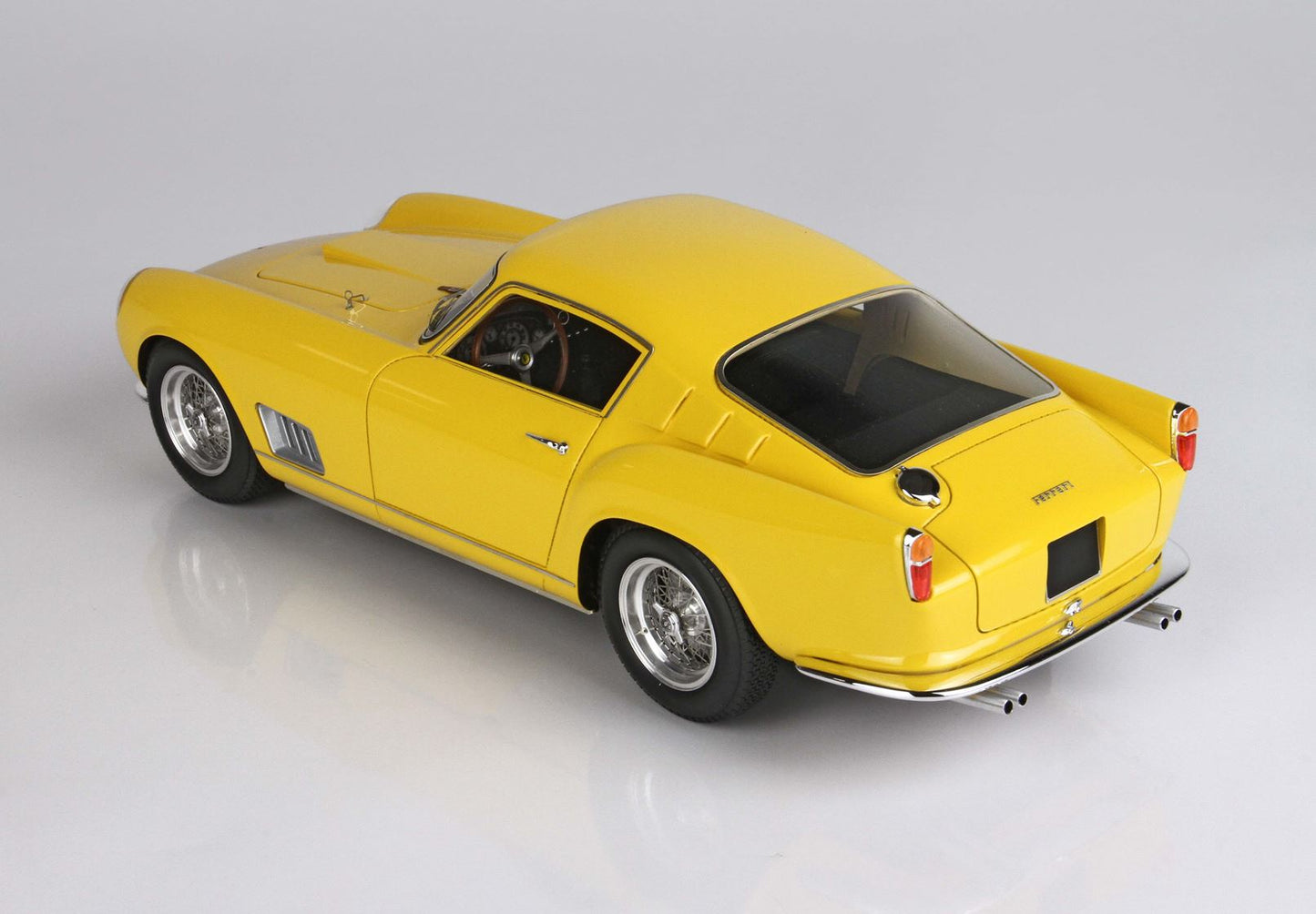 BBR 1/18 Ferrari 250 GT Competizione Fairing Headlight