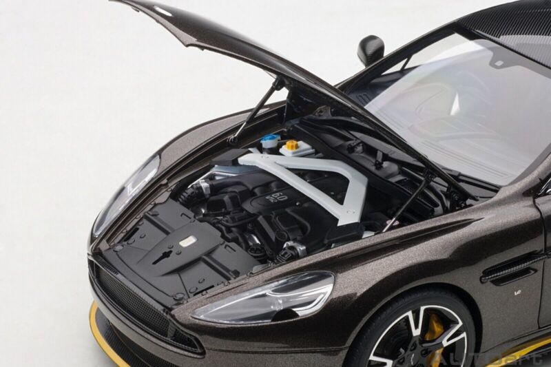 1/18 Autoart Aston Martin 2017 Vanquish S Kopi Bronze RHD 70273