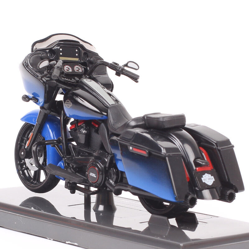 1/18 Maisto 2018 Harley CVO Road Glide Touring Motorcycle Diecast Bike