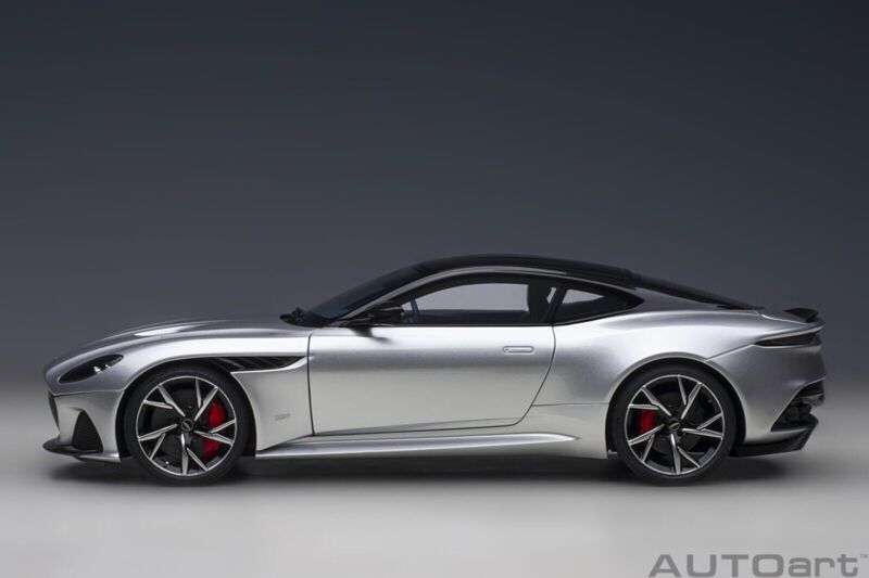 1/18 AUTOart Aston Martin DBS Superleggera Lightning Silver 70298