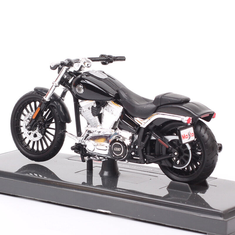 1/18 Maisto 2016 MY Harley Softail Breakout Motorcycle Diecast Bike