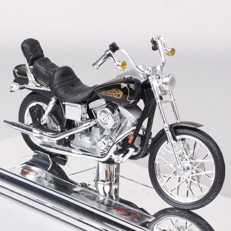 1/18 Maisto 1997 Harley Davidson FXDWG Dyna Wide Glide Model Motorcycle