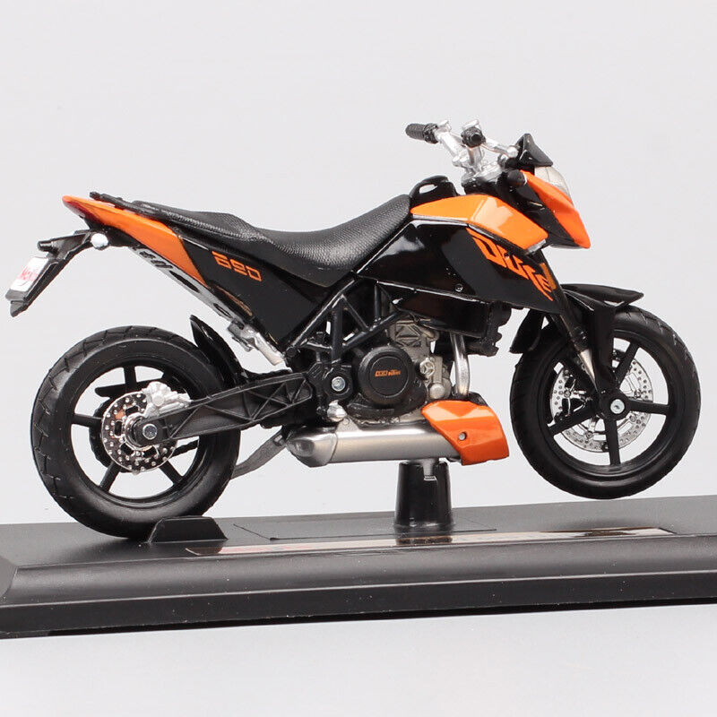 1/18 Maisto KTM 690 duke III Enduro streetfighter scale Motorcycle Diecast model