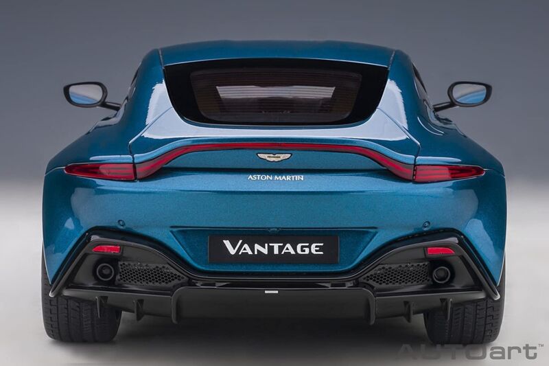1/18 AUTOart Aston Martin Vantage 2019 Metallic Blue 70278
