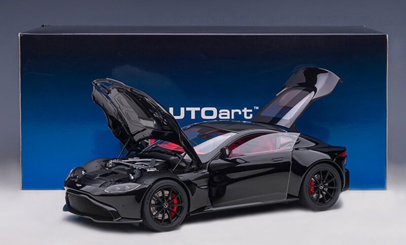1/18 AUTOart 2019 Aston Martin Vantage Jet Black