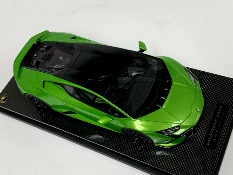 1/18 MR Collection Lamborghini Huracan Tecnica Green Lambo054B Carbon Base $929.95 ModelCarsHub