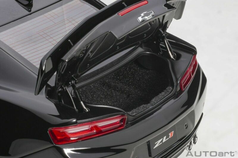 AUTOART 2017 Chevrolet Camaro ZL1 Summit Black