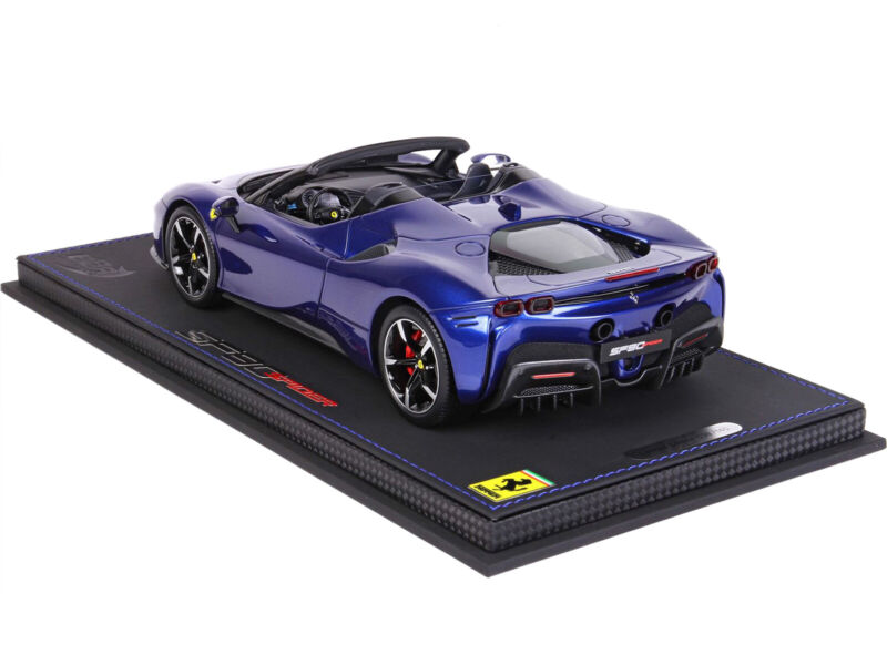 BBR 1/18 FERRARI SF90 SPIDER CONVERTIBLE BLUE & DISPLAY CASE P18194 B