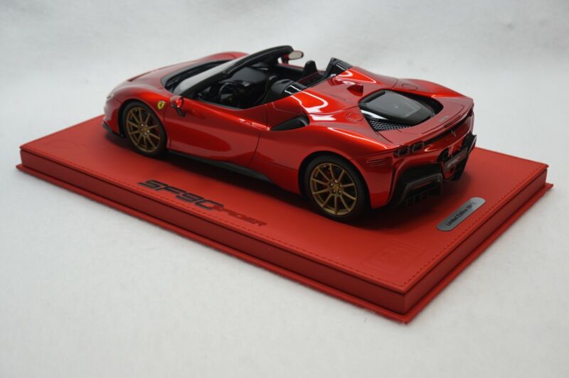 1/18 BBR FERRARI SF90 SPIDER F1 RED METALLIC/GOLD DELUXE RED LEATHER limited 10pcs