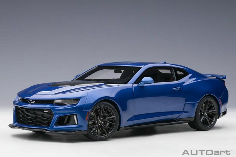 AUTOART 2017 Chevrolet Camaro ZL1 Hyper Blue Metallic