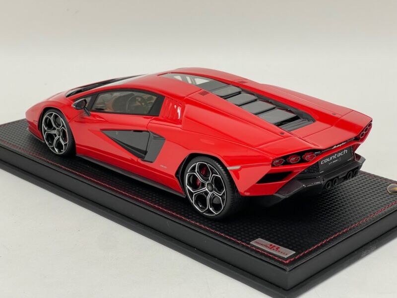 1/18 MR Collection Lamborghini Countach LPI 800-4 Rosso " Red " Leather Base $878.95 ModelCarsHub