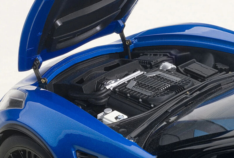 1/18 AUTOart Chevrolet Corvette C7 Z06 (Laguna Blue Tintcoat) Car Model 71265 1/18 AUTOart Chevrolet Corvette C7 Z06 (Laguna Blue Tintcoat) Car Model $246.95 ModelCarsHub