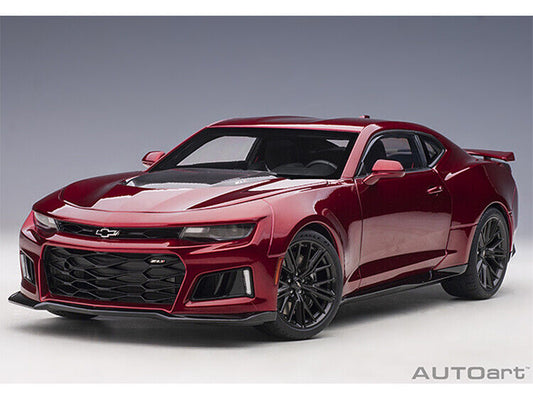 AUTOart 2017 Chevrolet Camaro ZL1 1:18 Model Car Garmet Red Tintcoat 71208